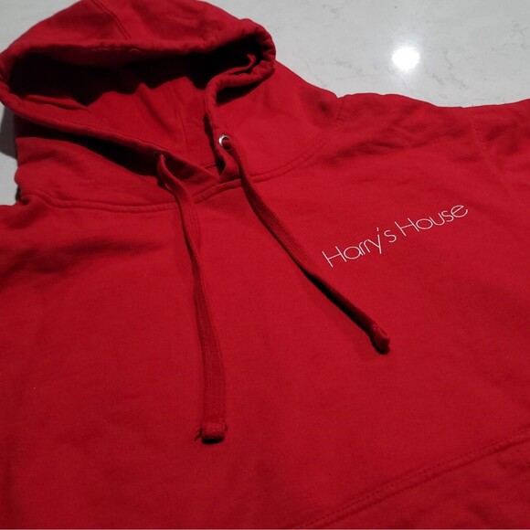 Harry Styles On Top Of The World Harry’s Here House Hoodie Pop Up RED Hoodie EUC - Picture 8 of 12